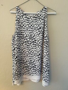 DALia extra large black and white pattern glowing tank with white liner